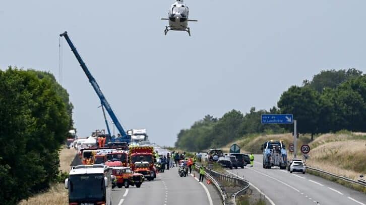 Image à la une de Dans la Sarthe, quatre morts après un accident de car transportant des adolescents ukrainiens