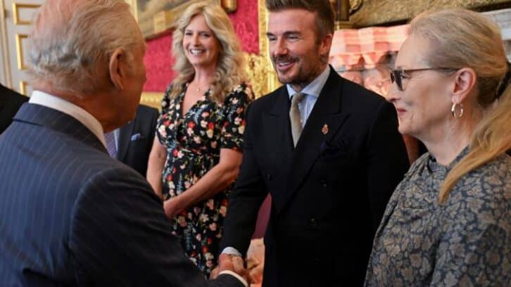 Image à la une de David Beckham anobli par le roi Charles III