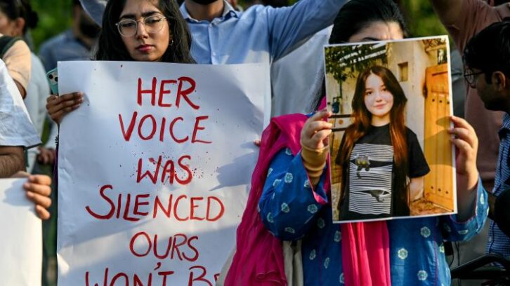 Image à la une de “Dernière influenceuse de ma famille?”: le meurtre d’une TikTokeuse inquiète les Pakistanaises