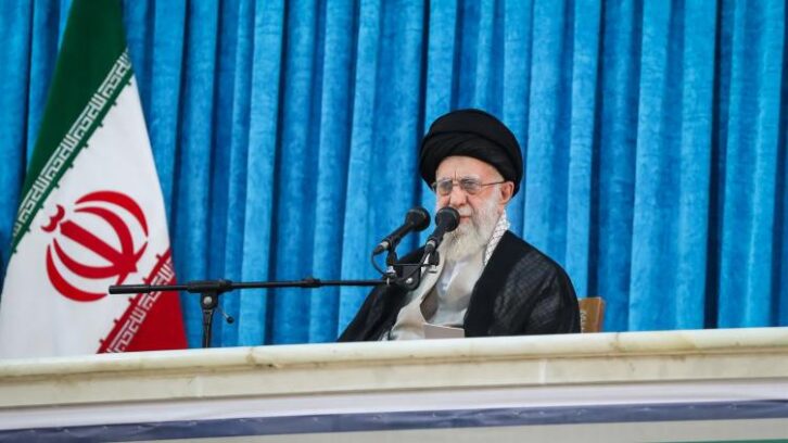 Image à la une de Face aux frappes israéliennes, le guide suprême iranien joue sa survie et celle de son régime