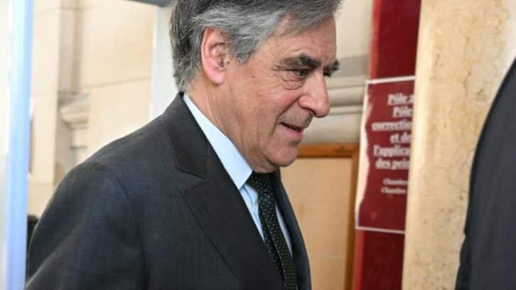 Image à la une de Penelopegate: François Fillon fixé sur sa peine