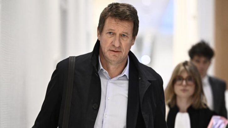Image à la une de Jadot appelle Tondelier à ne pas entretenir “l’ambiguïté d’une candidature unique de la gauche” avec Mélenchon en 2027