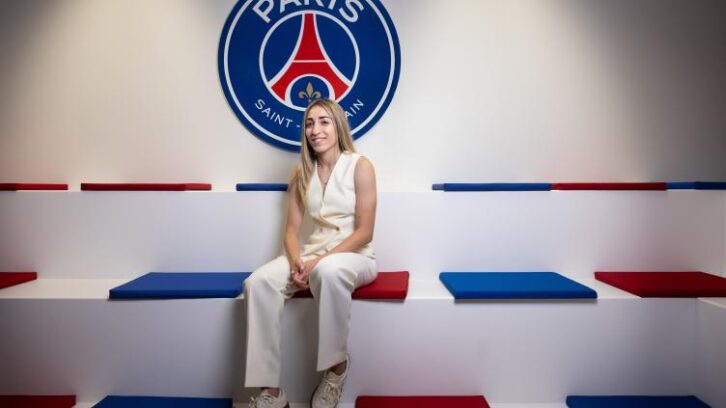 Image à la une de Foot – La championne du monde Carmona arrive au PSG pour sortir de sa “zone de confort”