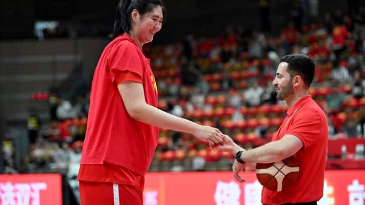 Image à la une de Basket féminin: la Chine a sa nouvelle “Grande muraille”, une ado de 2,26 m
