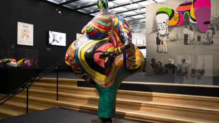 Image à la une de A Paris, retour sur la joyeuse radicalité de Niki de Saint Phalle et Jean Tinguely