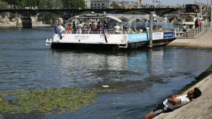 Image à la une de Première vague de chaleur de 2025, l’ouest de la France en alerte orange