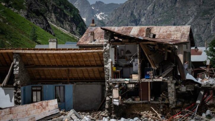 Image à la une de Un an après le désastre de la Bérarde, une vallée dans l’expectative