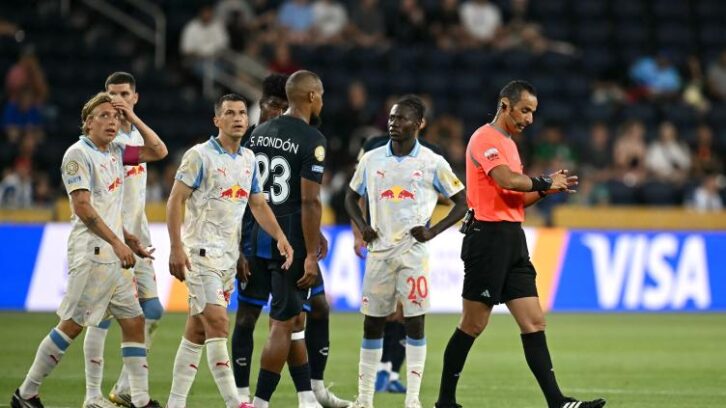 Image à la une de Mondial des clubs: quand la météo joue les trouble-fêtes