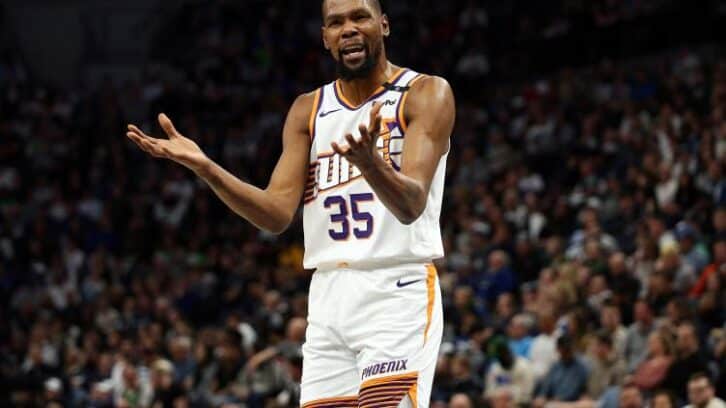 Image à la une de NBA: après la désillusion de Phoenix, Kevin Durant rebondit à Houston