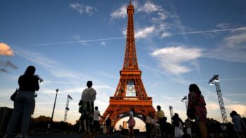 Image à la une de Tourisme: hausse de la fréquentation internationale et “effet JO” portent l’été, selon le ministère