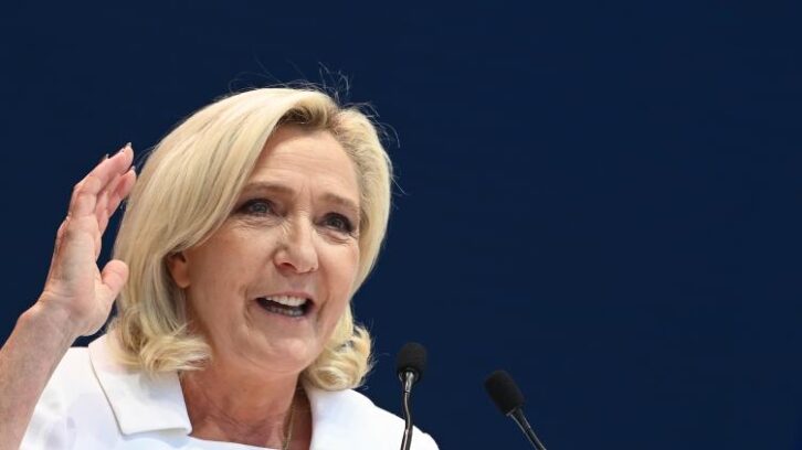 Image à la une de Présidentielle: Marine Le Pen a “demandé” à Jordan Bardella “de se préparer”
