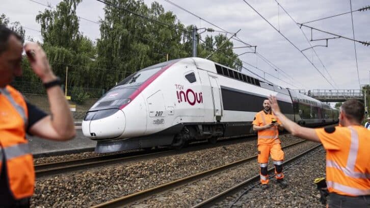 Image à la une de Vol de câbles en cuivre à Lille: le trafic TGV a “repris normalement” à 14H00