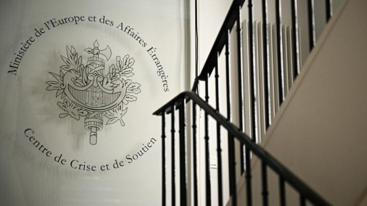Image à la une de Paris “regrette vivement” la condamnation d’un journaliste français en Algérie