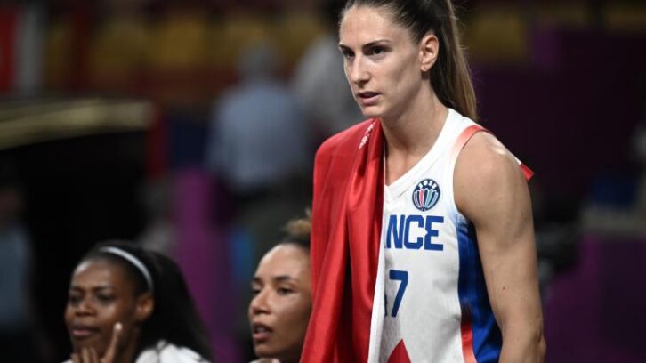 Image à la une de Basket: les Bleues, un “échec” et après ?