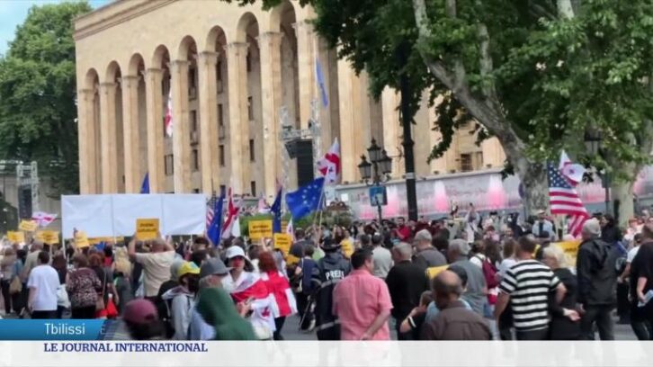 Image à la une de Géorgie : manifestation pro-occidentale devant le Parlement