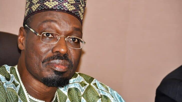Image à la une de Présidentielle au Cameroun : Issa Tchiroma Bakary candidat, mais pourquoi ?