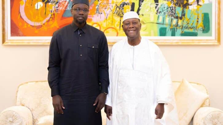 Image à la une de Sénégal-Côte d’Ivoire : Ousmane Sonko chez Alassane Ouattara, une visite très politique