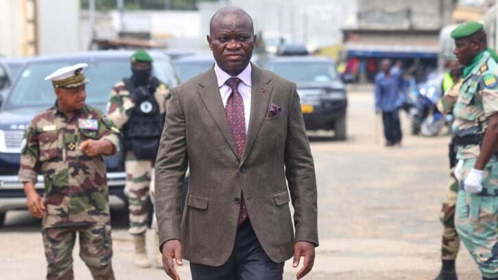 Image à la une de Au Gabon, comment Oligui Nguema bouleverse le jeu politique avant les législatives