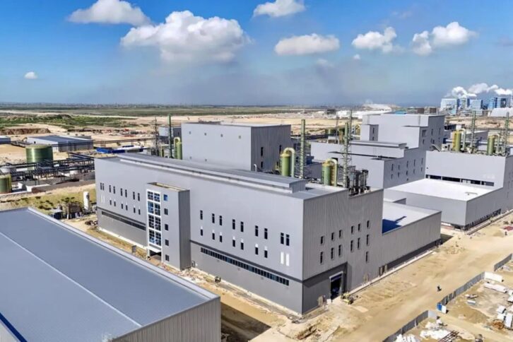 Image à la une de Maroc-Chine : à Jorf Lasfar, CNGR et Al Mada posent la première pierre d’une filière batterie africaine