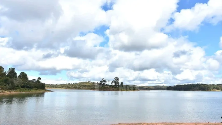 Image à la une de DRAME – Au moins trois morts dans un naufrage d’une pirogue à Mantasoa samedi