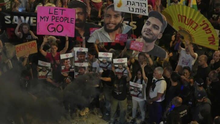 Image à la une de Les corps de deux otages détenus par le Hamas ramenés en Israël, selon Netanyahu