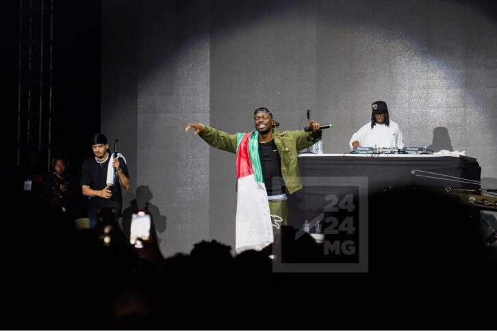 Image à la une de CONCERT – Le Palais des sports vibre au rythme de Tiakola