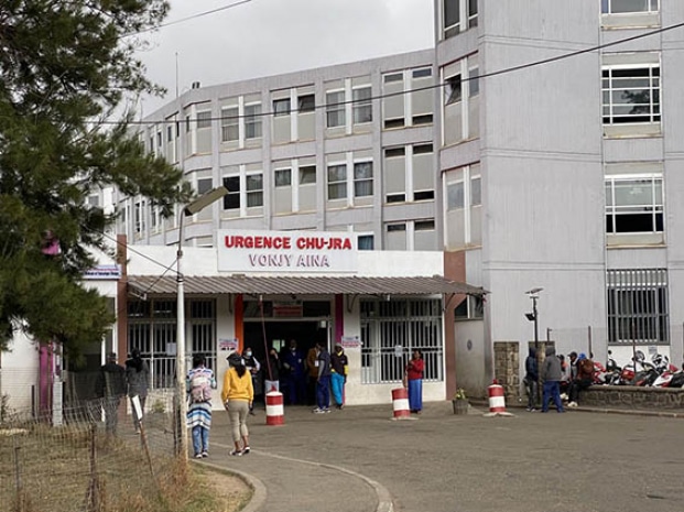 Image à la une de Empoisonnement à Ambohimalaza – Seuls deux jeunes patients encore hospitalisés