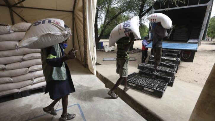 Image à la une de 14 millions de morts en plus d’ici à 2030: la projection alarmante après les coupes américaines à l’aide humanitaire