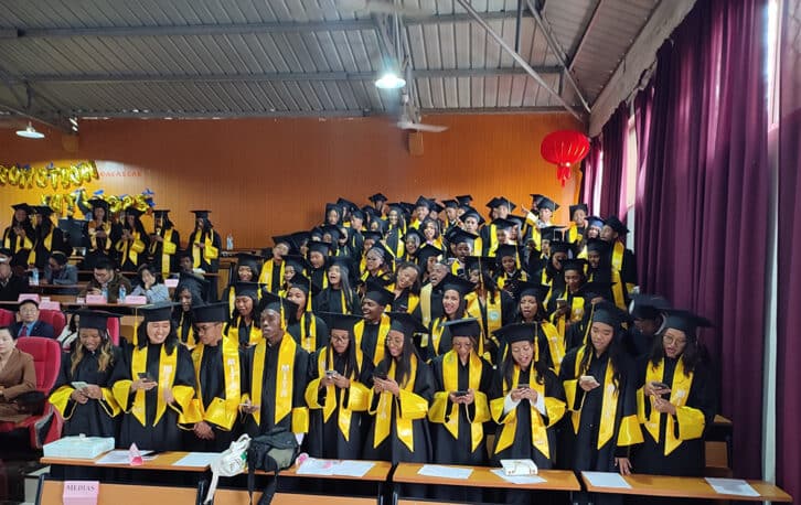 Image à la une de INSTITUT CONFUCIUS – Cent quarante-huit nouveaux diplômés en langue chinoise
