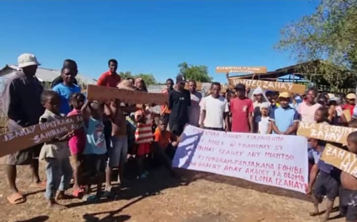 Image à la une de ANTANIMALANDY – MAHAJANGA – Des squatters veulent rester au cimetière
