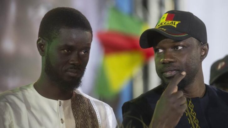 Image à la une de “Un problème d’autorité au Sénégal”: Ousmane Sonko et Bassirou Diomaye Faye, la fin de l’idylle?