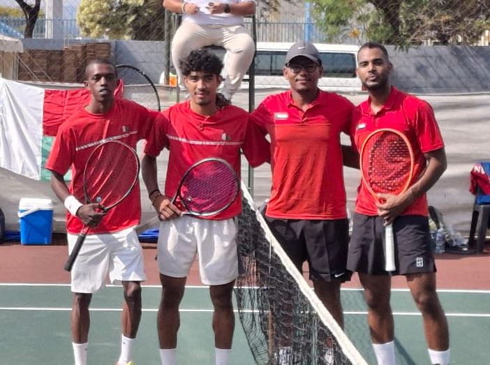 Image à la une de TENNIS – GROUPE V – Une réalité à assumer, un avenir à construire