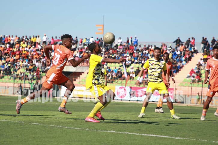 Image à la une de FOOTBALL – CHAMPIONNAT ET COUPE – À deux pas du verdict final