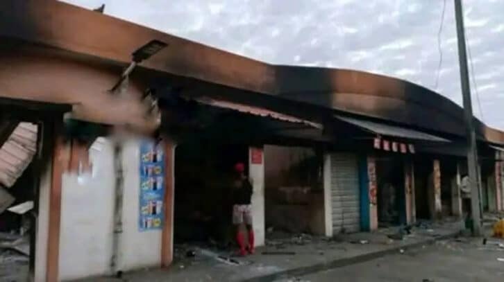 Image à la une de MAEVATANÀNA – Le feu ravage la gare routière