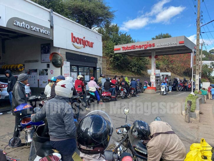 Image à la une de CARBURANTS – Tensions dans les stations-service
