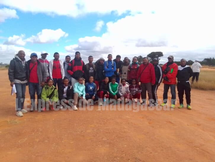 Image à la une de ATHLÉTISME – RELAIS DE SAINT-BENOÎT – Madagascar défie La Réunion sur ses terres
