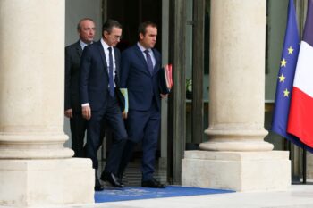 Image à la une de Des « dignitaires algériens » vont voir leurs conditions de déplacement réduites en France