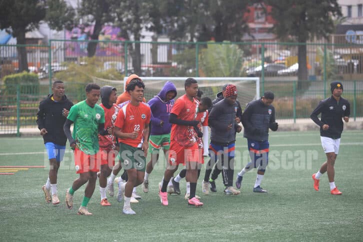 Image à la une de FOOTBALL – VIIIE CHAN – Vingt-deux Barea de la Cosafa reconduits