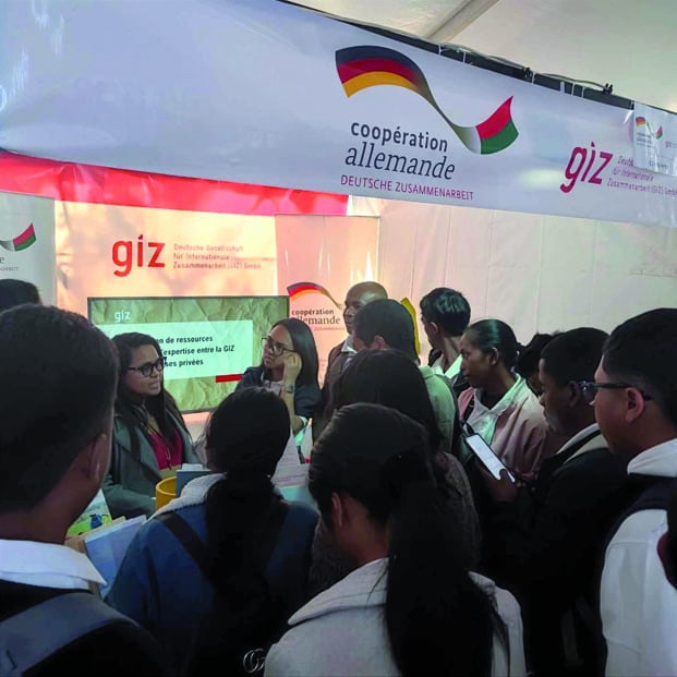 Image à la une de GIZ – La transparence prônée sur les passations de marchés 