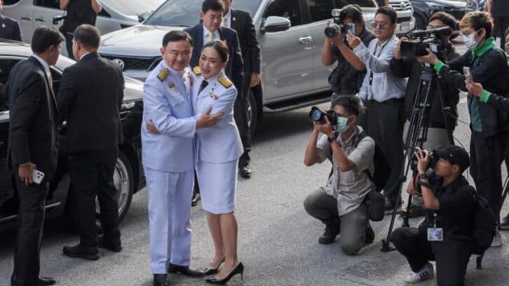 Image à la une de Thaïlande: journée cruciale au tribunal pour les Shinawatra