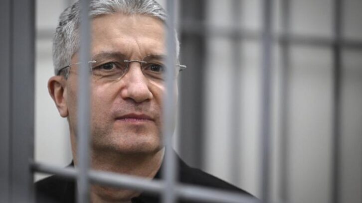 Image à la une de Russie: un ancien vice-ministre de la Défense condamné à 13 ans de prison