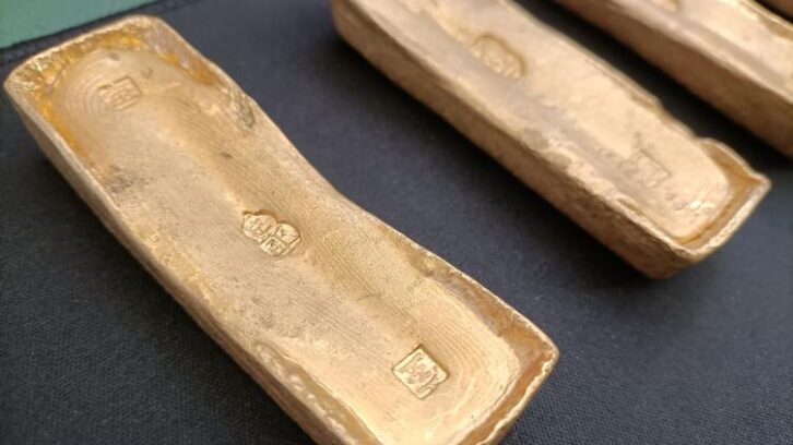 Image à la une de Procès requis dans l’affaire des lingots d’or du Prince de Conty