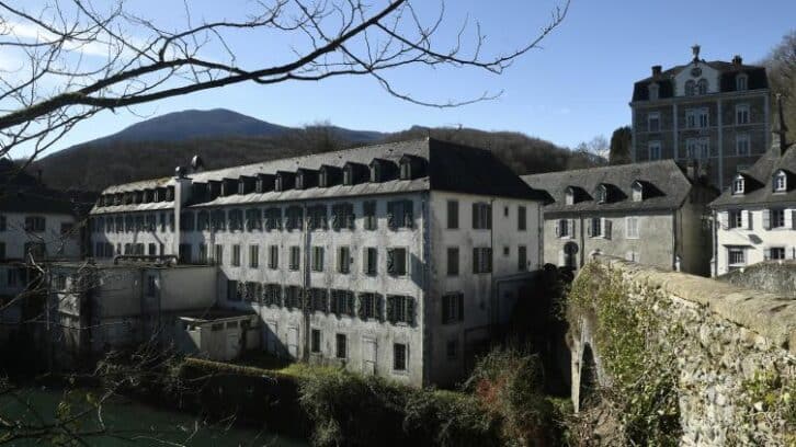 Image à la une de Violences à l’école: la commission parlementaire appelle à agir face à un “Etat défaillant”