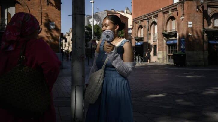 Image à la une de Canicule: 14 départements toujours en vigilance orange vendredi