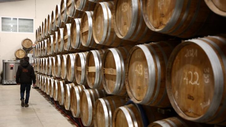 Image à la une de La Chine taxera les importations de cognac français à partir de samedi