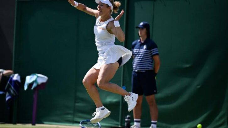 Image à la une de Wimbledon: Laura Siegemund, une doyenne bondissante