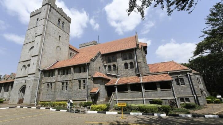 Image à la une de A Nairobi, la cathédrale de Tous les Saints, un refuge pour manifestants
