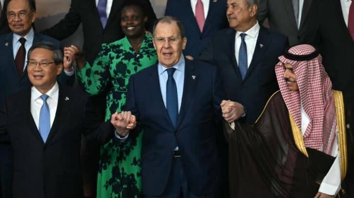 Image à la une de Après les menaces de Trump envers les Brics, Pékin et Moscou calment le jeu