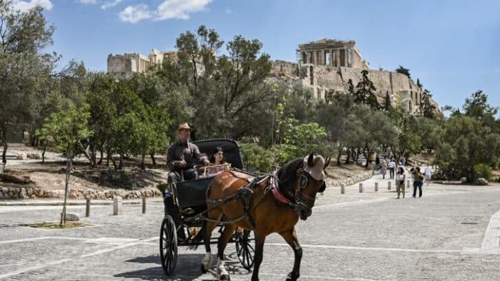 Image à la une de La Grèce saisie par une vague de chaleur, l’Acropole d’Athènes ferme partiellement