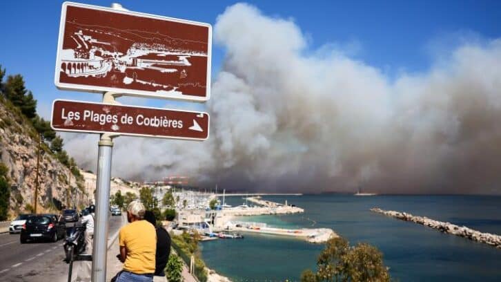 Image à la une de A Marseille, où le feu est désormais “fixé”, les habitants découvrent l’ampleur du “massacre”